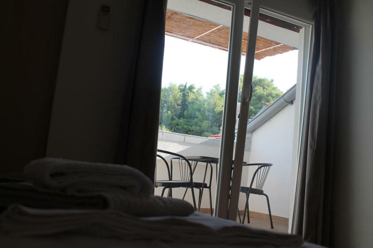 Covahouse Apartment Jelsa  Luaran gambar