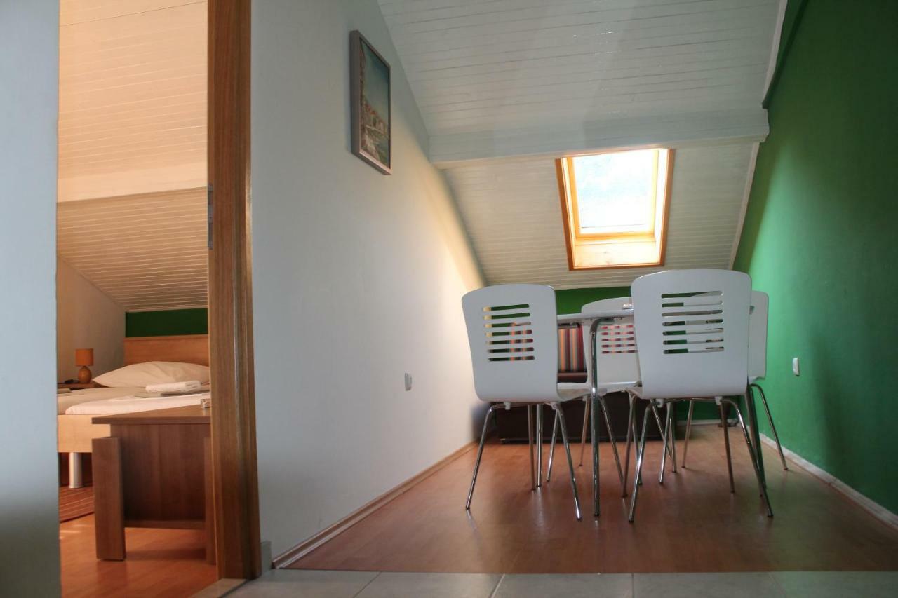 Covahouse Apartment Jelsa  Luaran gambar